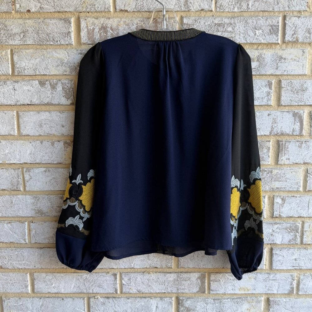 Vanessa Virginia Embroidered Long Sleeve Round Neck Boho Blouse  Size XS. - Picture 2 of 8